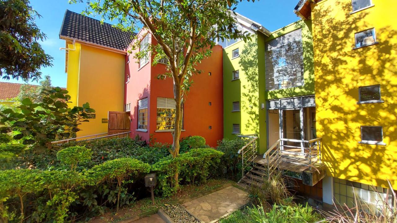 Yellow Haven Lodge 캄팔라 외부 사진