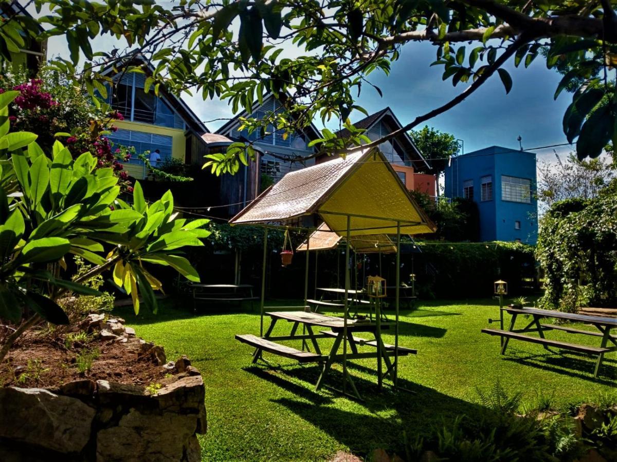 Yellow Haven Lodge 캄팔라 외부 사진
