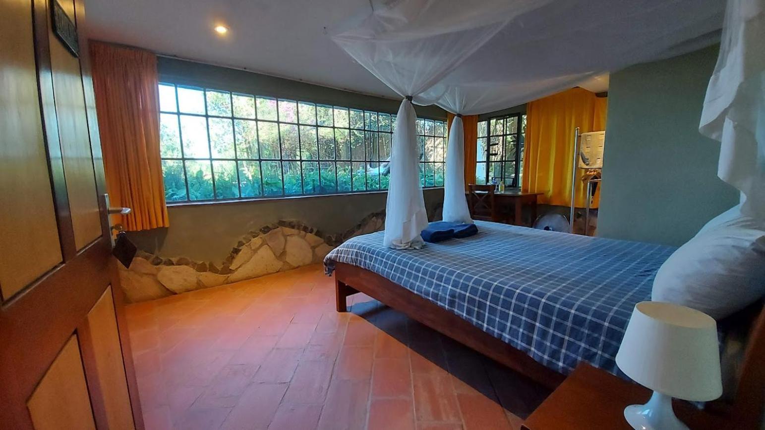 Yellow Haven Lodge 캄팔라 외부 사진