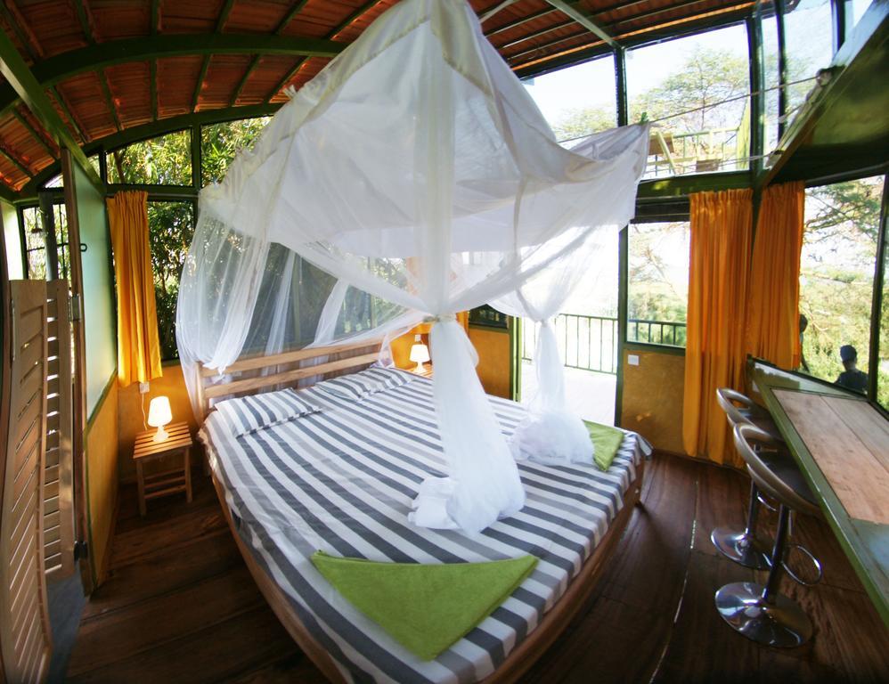 Yellow Haven Lodge 캄팔라 외부 사진